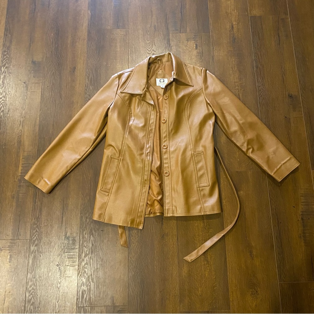 Vintage tan/brown leather jacket